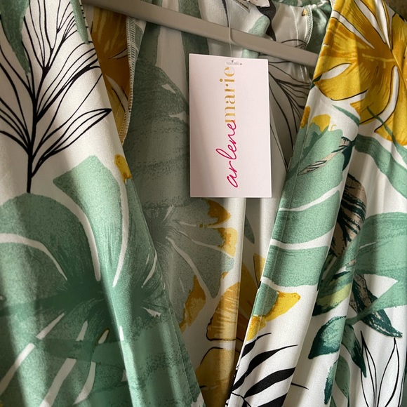 HYFVE Tropical Maxi Dress NWT - Picture 9 of 11